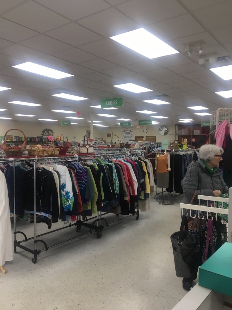 CORNER CUPBOARD CHARITIES Updated September 2024 34 Pierce St