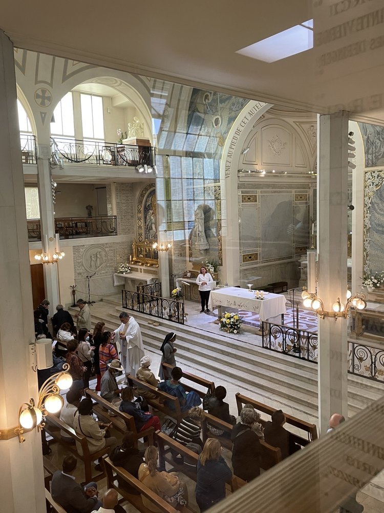 CHAPELLE NOTRE DAME DE LA MÉDAILLE MIRACULEUSE - 29 Photos & 12 Reviews ...