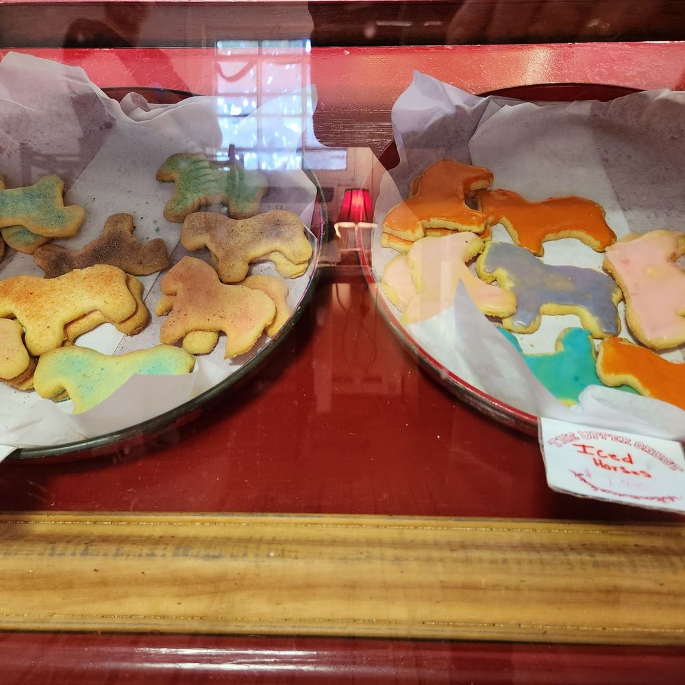 The Upper Crust - Cute horse cookies. Left are sugar. Right are iced. - Bakeries Near Me - Middleburg, Virginia The Upper Crust - Cute horse cookies. Left are sugar. Right are iced. - Bakeries Near Me - Middleburg, Virginia