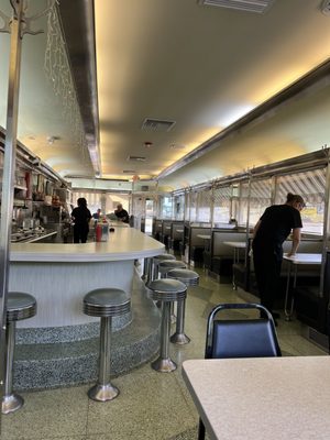 Joni's Diner by null