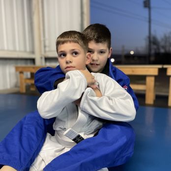 8ight Limbs Academy - Kids keeping active during COVID. Exercising great way to build your immune system! - Muay Thai Near Me - Harlingen, Texas 8ight Limbs Academy - Kids keeping active during COVID. Exercising great way to build your immune system! - Muay Thai Near Me - Harlingen, Texas