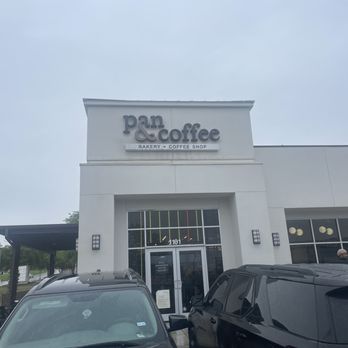 Pan & Coffee - Front of building - Coffee & Tea Near Me - San Antonio, Texas