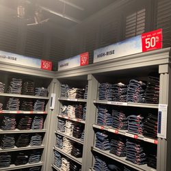 Hollister