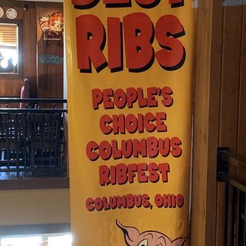 Famous Dave's Bar-B-Que - Barbeque Near Me - Lake Delton, Wisconsin Famous Dave's Bar-B-Que - Barbeque Near Me - Lake Delton, Wisconsin