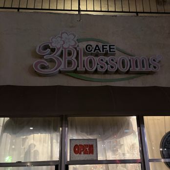3 Blossoms Cafe - Bubble Tea Near Me - Westminster, California