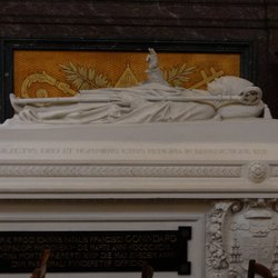 Cathédral Saint-Pierre de Rennes - Mgr Gonindard. https://sites.google.com/site/generationvalentinfr/home/Art-et-Piete-Jean-Marie-Valentin