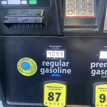 Costco Gasoline - Gas Stations Near Me - Van Nuys, California