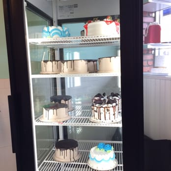 Bakery On 3rd Cafe - Desserts Near Me - New York, New York