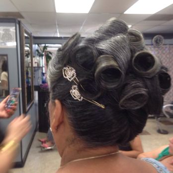 New Looks by Isabel - Mom's hair do #1. - Hair Salons Near Me - Canoga Park, California