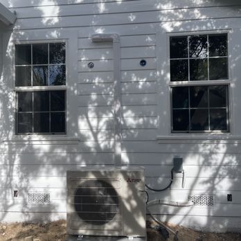 AdamEck HVAC - new unit on west side of home supplies 2 rooms - Heating & Air Conditioning/HVAC Near Me - Napa, California