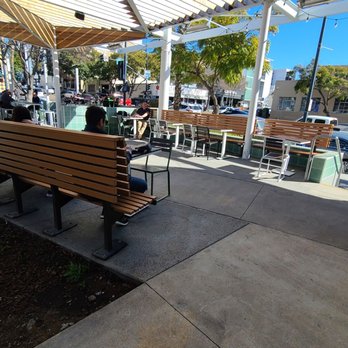 Shake Shack - Great weather to dine outside - Burgers Near Me - San Diego, California Shake Shack - Great weather to dine outside - Burgers Near Me - San Diego, California