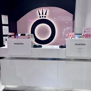 Pandora - Jewelry Near Me - Prague, Puerto Rico Pandora - Jewelry Near Me - Prague, Puerto Rico