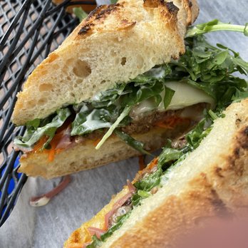 Mon Vert Cafe - Coffeehouse brisket sandwich doesn't have very much brisket on it at all. - Cafes Near Me - Woodstock, Vermont