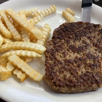 Concon's - 1/4 lb. Hamburger no bun, French Fries - Breakfast & Brunch Near Me - Morgantoy, Kentucky Concon's - 1/4 lb. Hamburger no bun, French Fries - Breakfast & Brunch Near Me - Morgantoy, Kentucky