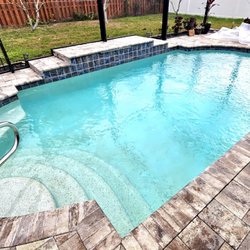Perez Sparkling Pools
