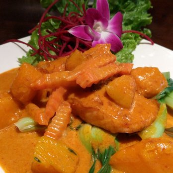 Star Anise - Pumpkin salmon red curry - Thai Near Me - Livermore, California Star Anise - Pumpkin salmon red curry - Thai Near Me - Livermore, California
