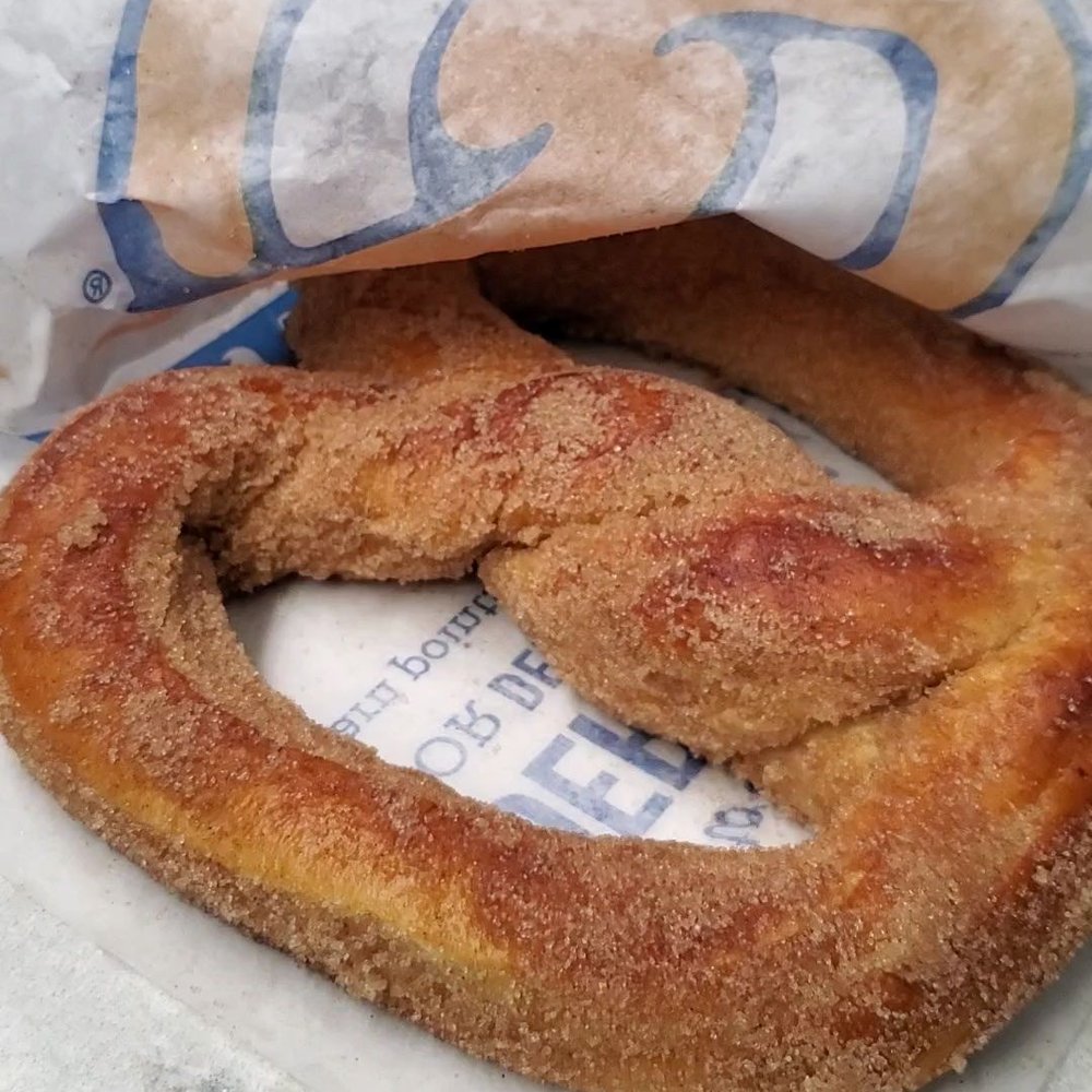 Cinnamon Sugar pretzel Cinnamon Sugar pretzel