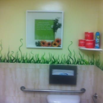 Loving Hut - The very clean bathroom. Translation: Owners care. - Vegan Near Me - Orange, California Loving Hut - The very clean bathroom. Translation: Owners care. - Vegan Near Me - Orange, California