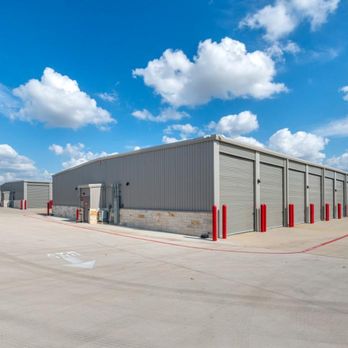 Bergstrom Storage - Self Storage Near Me - Austin, Texas Bergstrom Storage - Self Storage Near Me - Austin, Texas