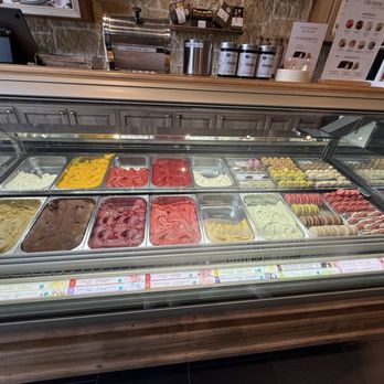 Amorino Gelato - Inside - Desserts Near Me - Fort Worth, Texas Amorino Gelato - Inside - Desserts Near Me - Fort Worth, Texas