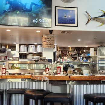 The Lobster Trap - Seafood Near Me - Avalon, California