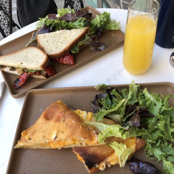 Slate Cafe - Grilled cheese and veggie sandwich - Cafes Near Me - New York, New York