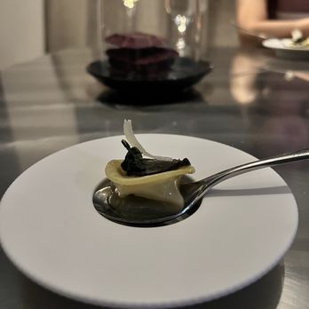 Alinea - New American Near Me - Chicago, Illinois