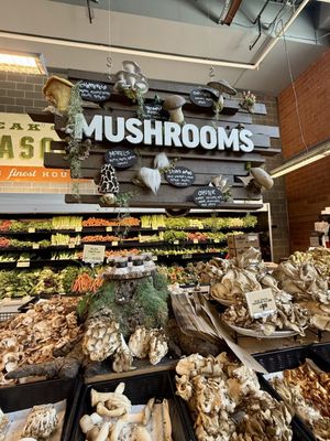 Central Market by null