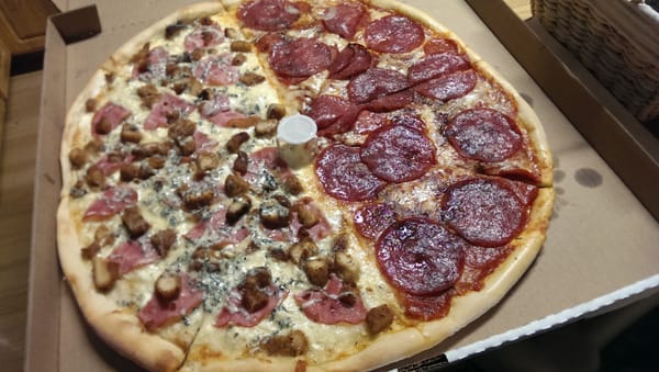 Mesa Pizza Dinkytown by null