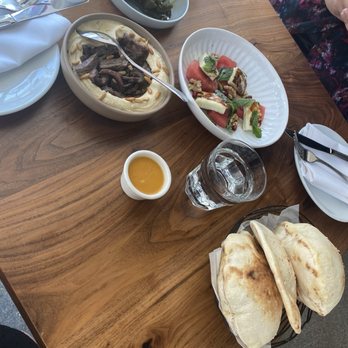 Ammatoli - Meza  Hummus Topped with Shawarma,  Grape Leaves Mezza "Yalanji" - Mediterranean Near Me - Long Beach, California