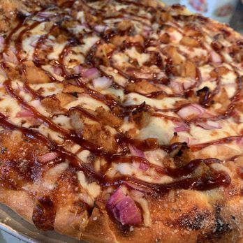Mikes Market - BBQ Chicken pizza Homemade BBQ sauce - Beer, Wine & Spirits Near Me - Warren, Michigan