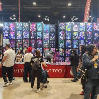 C2E2 Chicago Comic and Entertainment Expo - Festivals Near Me - Chicago, Illinois