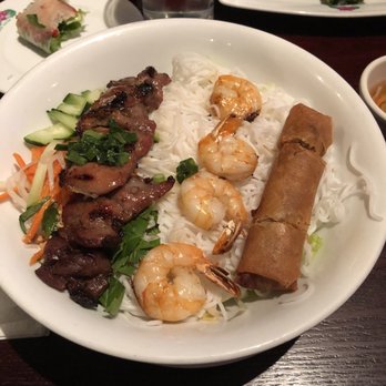 Square Lotus - Signature vermicelli bowl You can see why I asked for more peanuts - Vietnamese Near Me - Bellevue, Washington Square Lotus - Signature vermicelli bowl You can see why I asked for more peanuts - Vietnamese Near Me - Bellevue, Washington