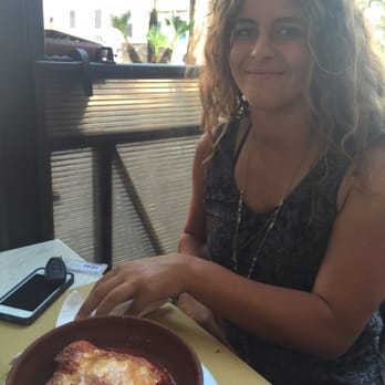Caffé San Clemente - Alleanna looks Italian? - Cafes Near Me - Rome, RM