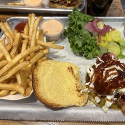 Cheeseburger Bobby's - Carolina Burger w/ French fries