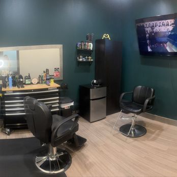 The Hair Refinery - Men's Hair Salons Near Me - Corinth, Texas The Hair Refinery - Men's Hair Salons Near Me - Corinth, Texas