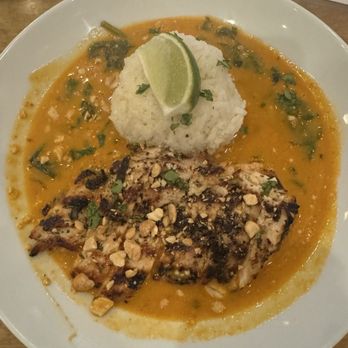 AB Kitchen - Curry chicken - New American Near Me - Atlantic Beach, Florida