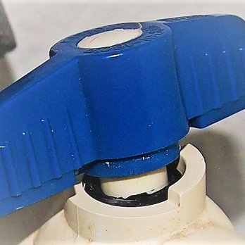 Professional Plumbing - Broken water intake valve. - Plumbing Near Me - El Paso, Texas Professional Plumbing - Broken water intake valve. - Plumbing Near Me - El Paso, Texas