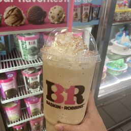 Original Cappuccino blast with a scoop of Pralines 'n Cream. Topped with whip and cinnamon.