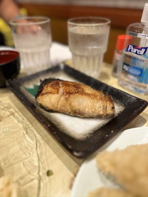 Yanagi Sushi by null