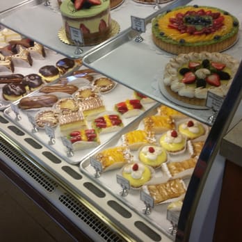 L'Artisan Pastry - How does one choose? - Bakeries Near Me - Everett, Washington
