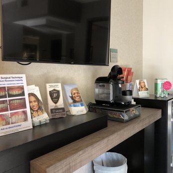 Mona Mahmoodi, DDS - Cosmetic Dentists Near Me - Petaluma, California