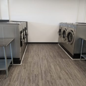 Starkey Rd Cleaners - Laundromat Near Me - Largo, Florida