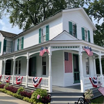Greenfield Village - Museums Near Me - Dearborn, Michigan