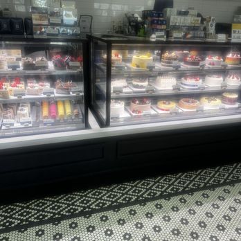 Paris Baguette - Great desserts to tease you with!! - Bakeries Near Me - Fresno, California Paris Baguette - Great desserts to tease you with!! - Bakeries Near Me - Fresno, California