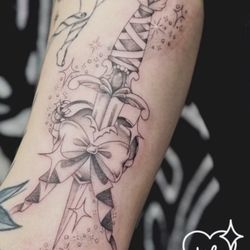 Pink lightning Tattoo - Tattoo by Tifa. @tifa.loves.you