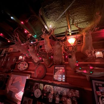 Mama Dearest - Bars Near Me - Austin, Texas