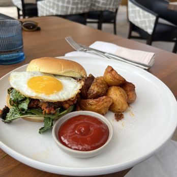 Lorea - Breakfast Burger - Seafood Near Me - Huntington Beach, California