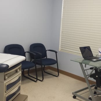 Summerfield Pain Management - Exam Room 2 - Pain Management Near Me - Riverview, Florida Summerfield Pain Management - Exam Room 2 - Pain Management Near Me - Riverview, Florida