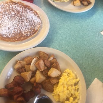 Home Grown - Pancakes, potatoes, scrambled eggs and bacon - Diners Near Me - Atlanta, Georgia Home Grown - Pancakes, potatoes, scrambled eggs and bacon - Diners Near Me - Atlanta, Georgia